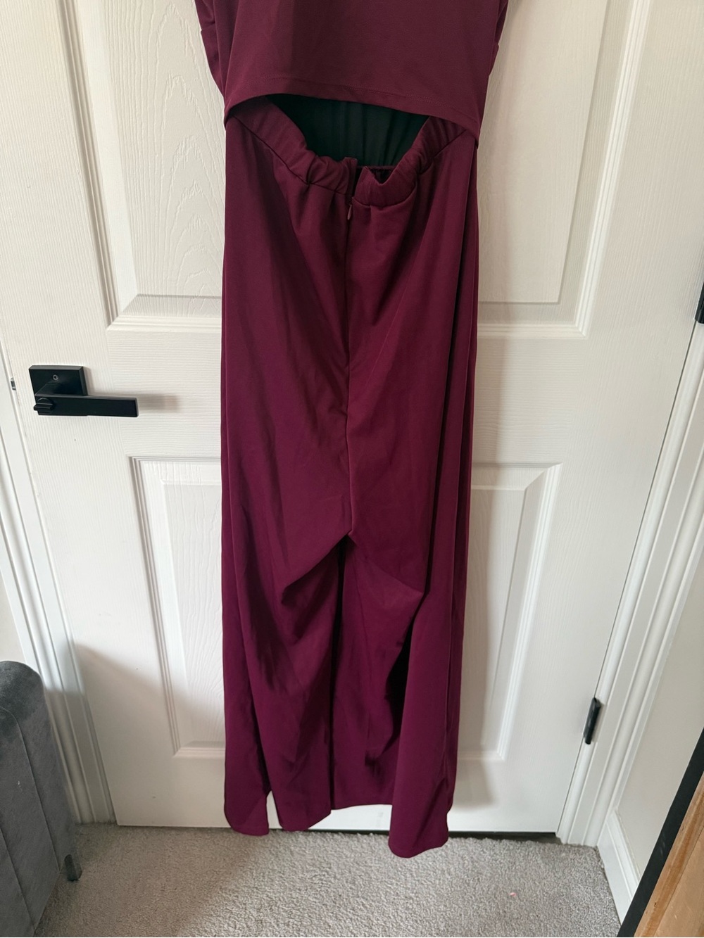 Halara Burgundy V Neck Sleeveless Ruched Pocket Jumpsuit-Easy Peezy Size M New - Picture 13 of 13